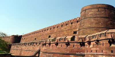 Agra fort - outside walls
