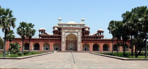 sikandra - main mausoleum